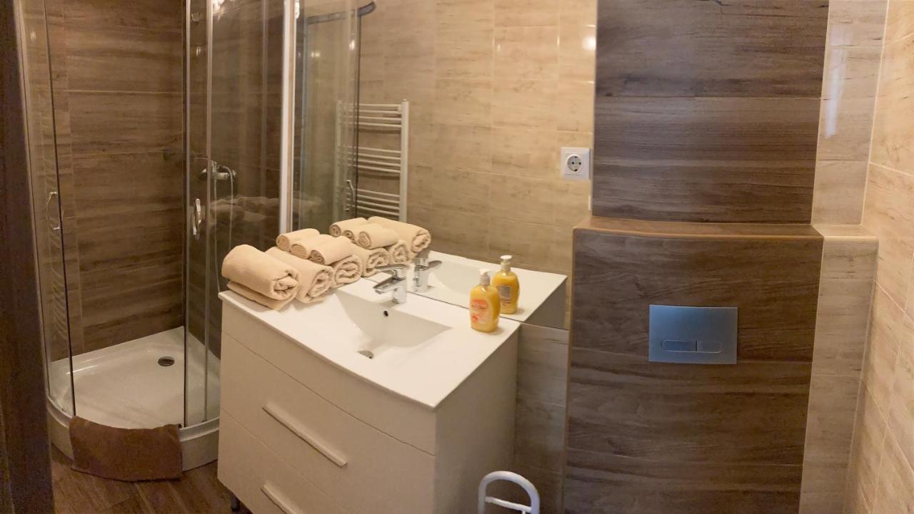 Fig Tree House Apartment Budapest Bagian luar foto