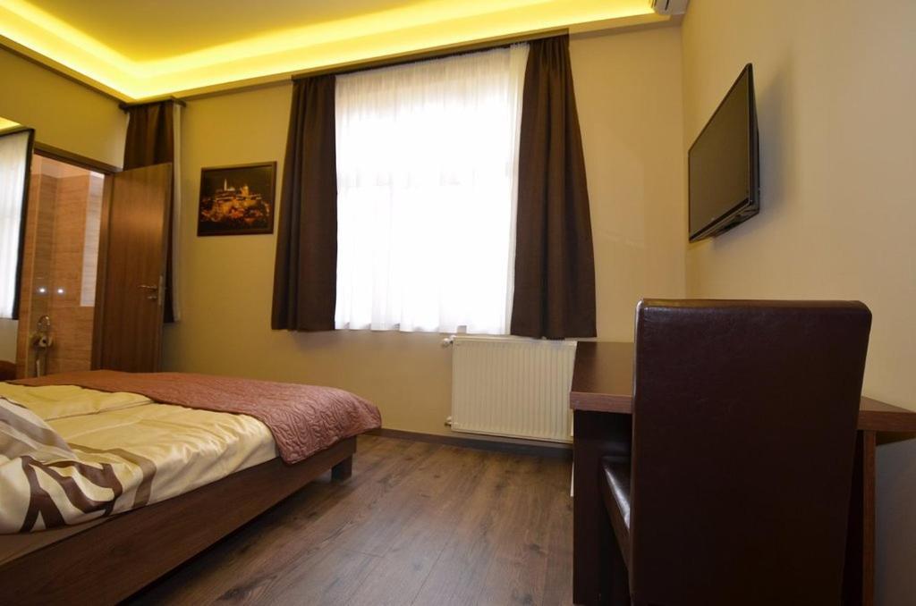 Fig Tree House Apartment Budapest Bagian luar foto