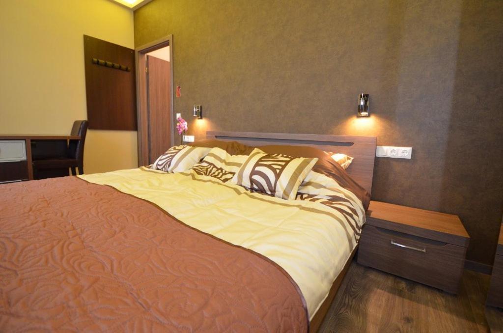 Fig Tree House Apartment Budapest Bagian luar foto